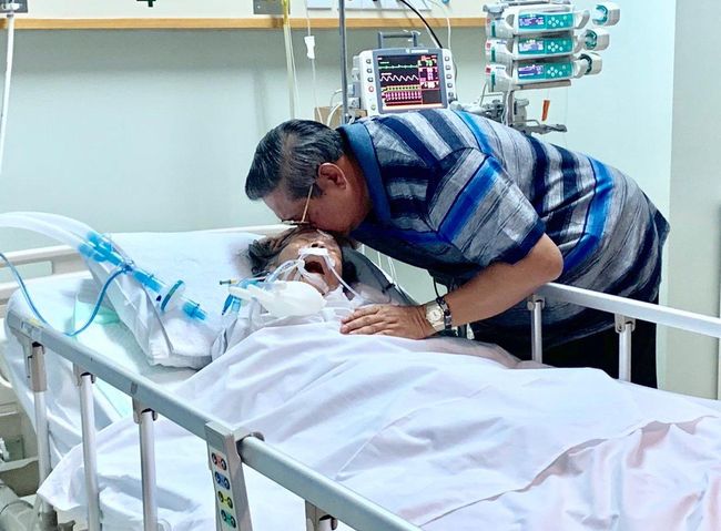 Kabar Duka Ibu Sby Meninggal Dunia<script async src=