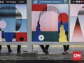 FOTO: Karya Seniman Perempuan Percantik Halte Jakarta