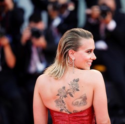Scarlett Johansson Jadi Pemeran Utama Film Jurassic World: Rebirth