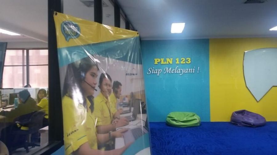 Banyak pertanyaan pelanggan PLN untuk layanan internet murah, bisakah dipasang tanpa tambah daya terlebih dulu?