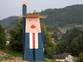 Patung Trump Pose Liberty Bikin Heboh Warga di Slovenia