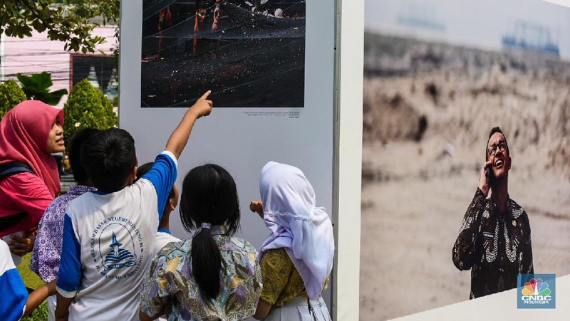 Ragam peristiwa yang mewarnai Ibu Kota terekam dalam pameran fotografi bertajuk 'Rekam Jakarta' yang digelar di Taman Menteng.