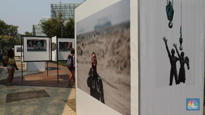 Ragam peristiwa yang mewarnai Ibu Kota terekam dalam pameran fotografi bertajuk 'Rekam Jakarta' yang digelar di Taman Menteng.