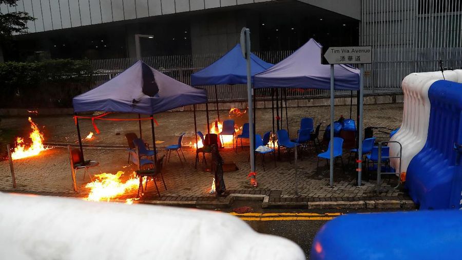 Bukan Cuma Demo, Ini Risiko Lain Bisnis di Hong Kong