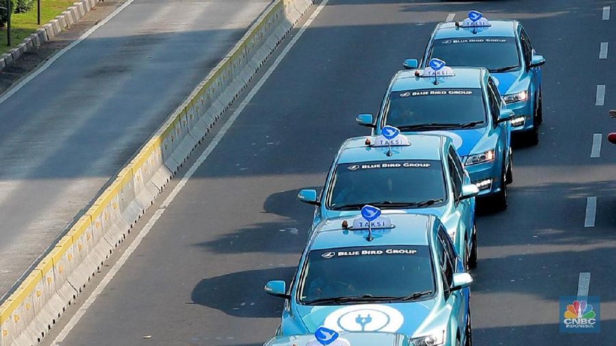 Mobil listrik dijanjikan dapat ragam insentif.