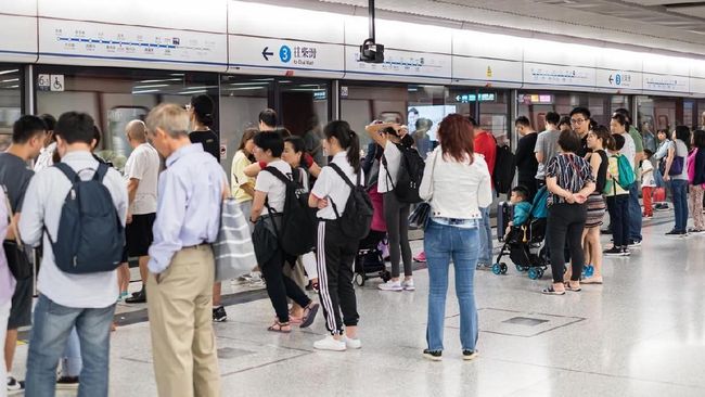 Imbas Demo, Kereta Bandara Hong Kong Dihentikan Sementara