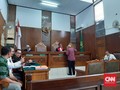 Istri Kivlan Minta Polisi Buktikan Pemberitahuan Penahanan