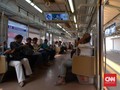 KCI Turunkan Penumpang Karena Merokok di KRL