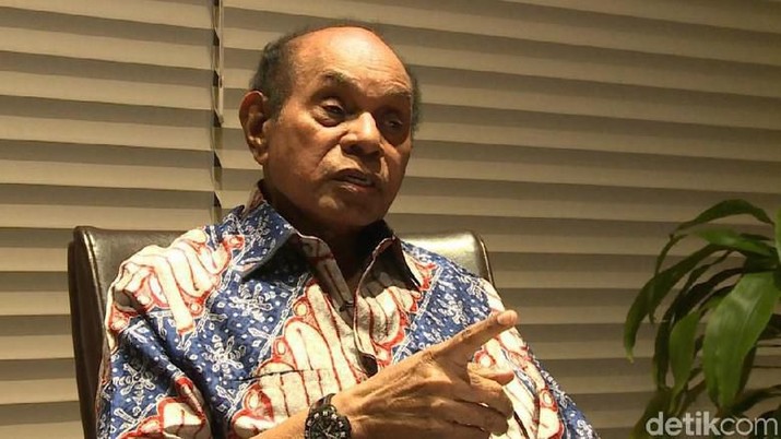 Laksamana Madya (purn) Freddy Numberi (Foto: dokumentasi 20detik) Laksamana Madya (purn) Freddy Numberi (Foto: dokumentasi 20detik)