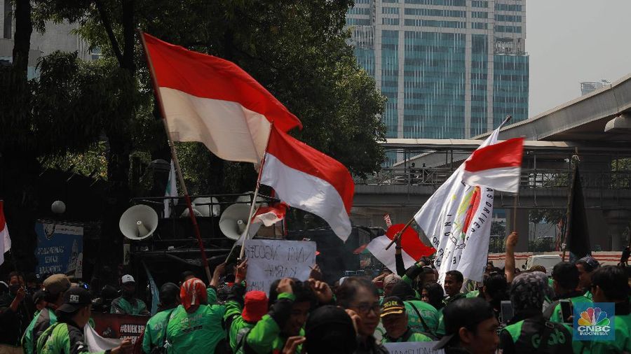 Ojol Merajarela, yang Pendidikannya Tinggi Susah Dapat Kerja