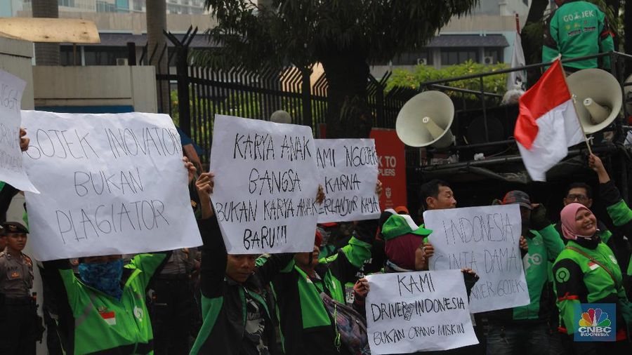 'Kicauan' Bos Taksi Malaysia yang Berujung Driver Gojek Demo