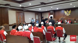 Saksi Sebut Polisi Ikut Antre Cuci Muka Saat Kerusuhan 22 Mei