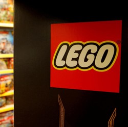 Bukan RI! LEGO Pilih Vietnam, Buka Pabrik Rp16,8 T