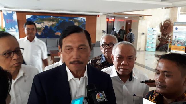 Luhut: Puluhan Tahun Tumpahan Minyak Laut Riau Tak Digubris