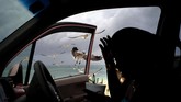 Badai Dorian diperkirakan menjadi salah satu yang terbesar yang terjadi di kawasan Amerika Tengah dan Amerika Serikat. (AP Photo/Ramon Espinosa)