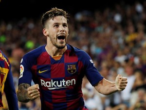 Duh, Kelamin Eks Barcelona Digigit Anjing hingga Dilarikan ke RS