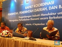 Duh, Singapura Cuan Jadi Makelar Barang-Barang RI