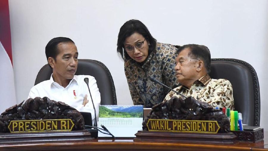 Sri Mulyani jadi sasaran tembak saat iuran BPJS naik.