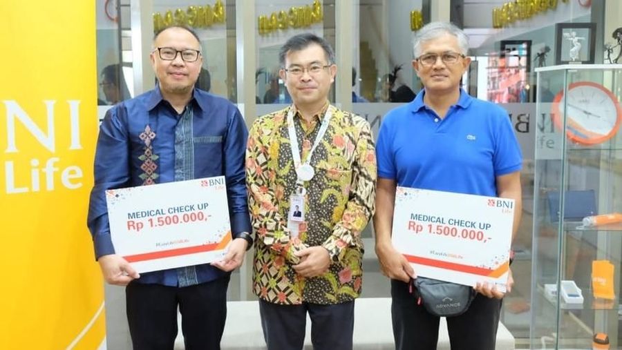 Pada Harpelnas kali ini BNI Life juga memberikan moment kebersamaan bagi para nasabahnya diantaranya dengan mengajak 100 nasabah yang terpilih.