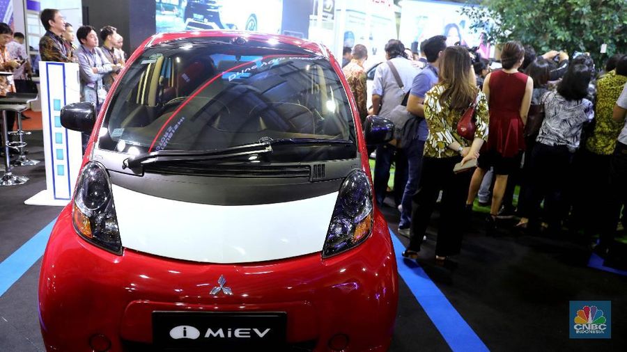 Acara ini merupakan upaya atau inisiatif untuk memperdalam dan memperluas pemahaman masyarakat Indonesia mengenai kendaraan bermotor listrik