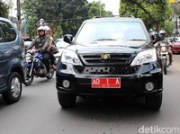 Dari Mobil Dinas Jokowi, Esemka Berakhir Jadi Mobil Desa?