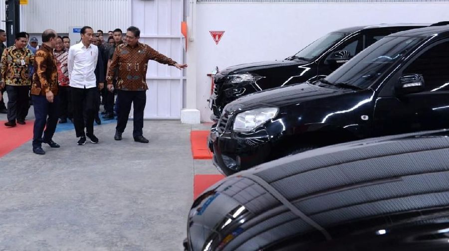 Esemka menyedot perhatian para tokoh