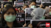 Aksi digelar di pelataran Gedung Merah Putih KPK, Kuningan, Jakarta Selatan, Jumat, 6 September 2019. (CNNIndonesia/Adhi Wicaksono)