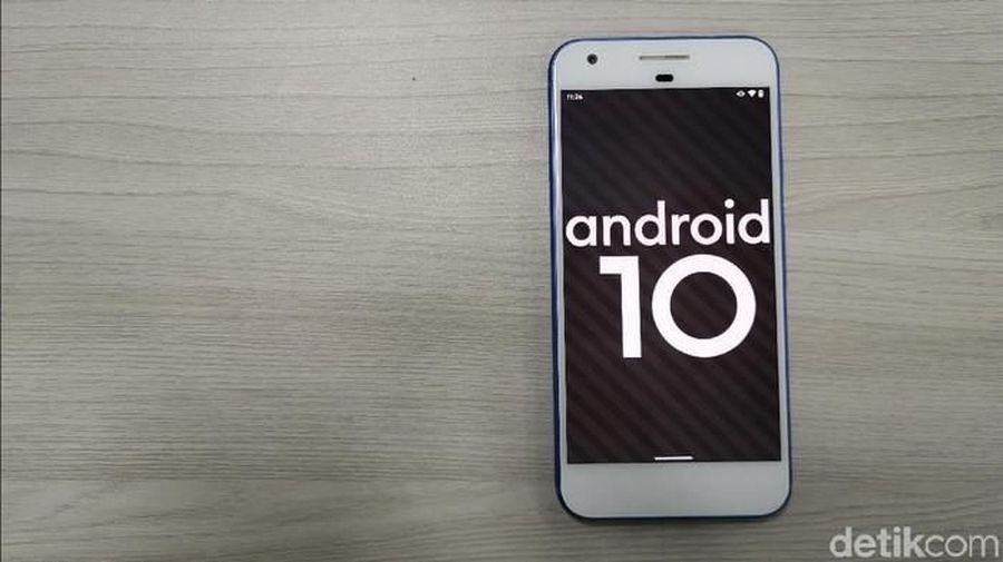 Android 10, yang dulu dikenal sebagai Android Q, akhirnya ,mendarat di ponsel Pixel. Pembaruan operating system (OS) ini diluncurkan sejak 3 September 2019