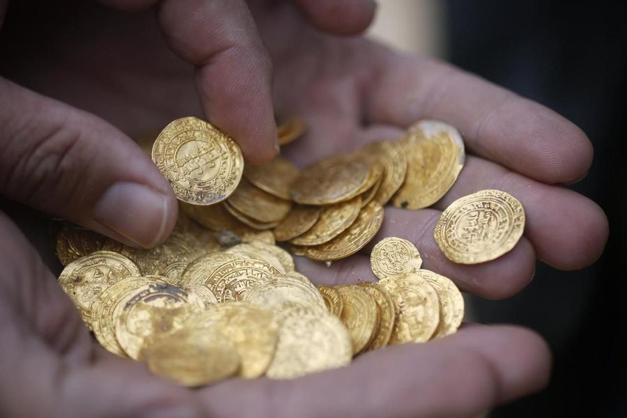 Mengenal Emas Dinar yang (Mungkin) Gantikan Dolar AS