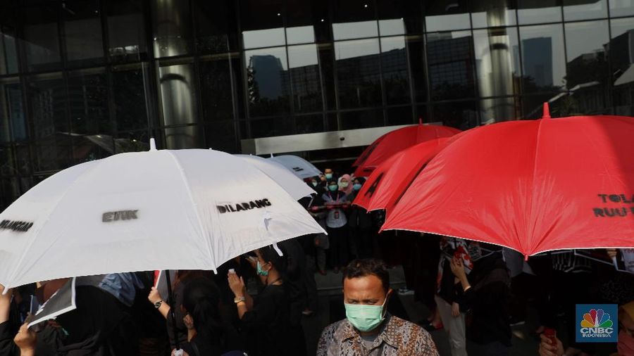 Eks Plt KPK malah dukung revisi uu, kok bisa?