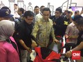 Anies Bakal 'Dewakan' Kendaraan Listrik di Jakarta