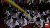 Orang yang terlahir dengan sukerta, dalam kepercayaan Jawa, harus menjalani ruwatan untuk membebaskan diri dari kekuatan buruk yang mengelilingi dirinya.