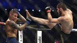 Di Depan Putin, Khabib Mengaku Sempat Dimarahi Ayah