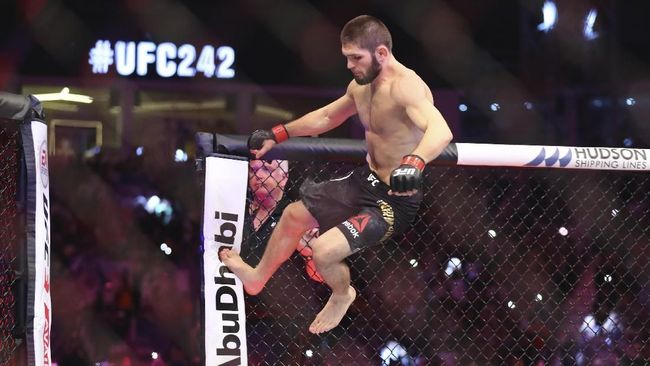 Khabib Sindir McGregor Hanya Hebat di Twitter