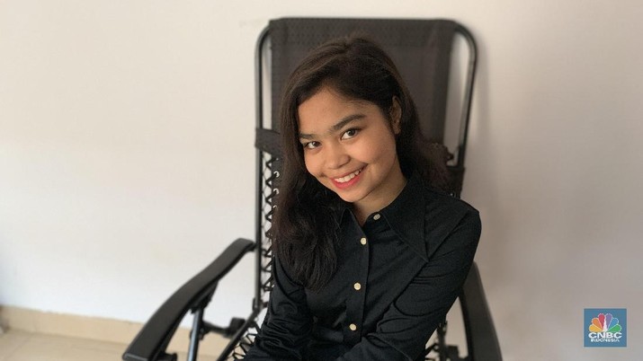 Bocah Ini Raup Jutaan Rupiah di Instagram Berkat Lihat Hantu Kisah bocah indigo, yang bisa raup ratusan ribu rupiah sekali posting di instagram karena indera ke-enamnya.