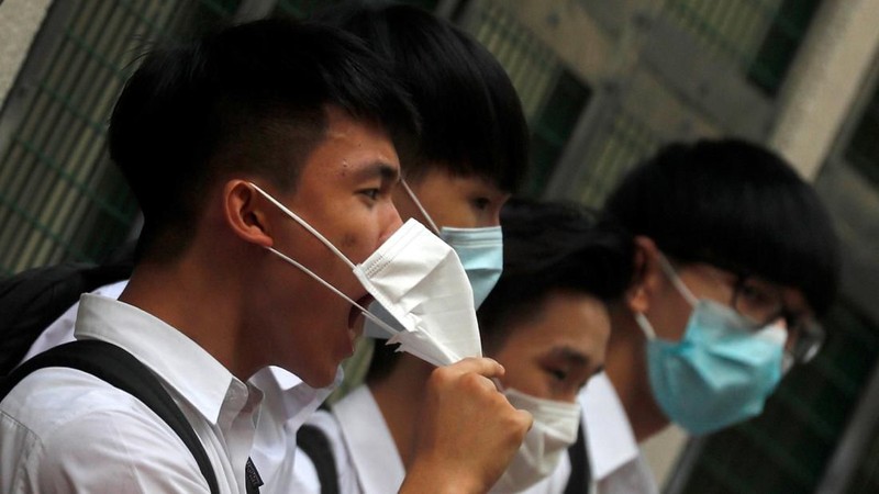 Pelajar Hong Kong tetap melanjutkan demonstrasi meski akhir pekan lalu kerusuhan terjadi