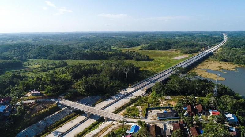 Jalan Tol Balikpapan-Samarinda, akan melintasi Kecamatan Samboja, Kutai Kartanegara yang hingga awal September 2019 ini hampir rampung 100%.