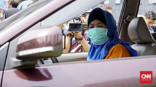 Polisi Lanjutkan Rekonstruksi Pembakaran Ayah-Anak oleh Istri