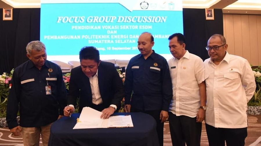 Kementerian ESDM mengungkapkan bahwa Sumatera Selatan adalah Provinsi yang ideal untuk dibangun Politeknik Energi dan Pertambangan (PEP).