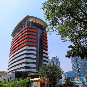 Tolak Revisi UU, Logo di Gedung KPK Tertutup Kain Hitam