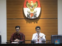 Ini Momen KPK Umumkan Mafia Migas Petral Jadi Tersangka