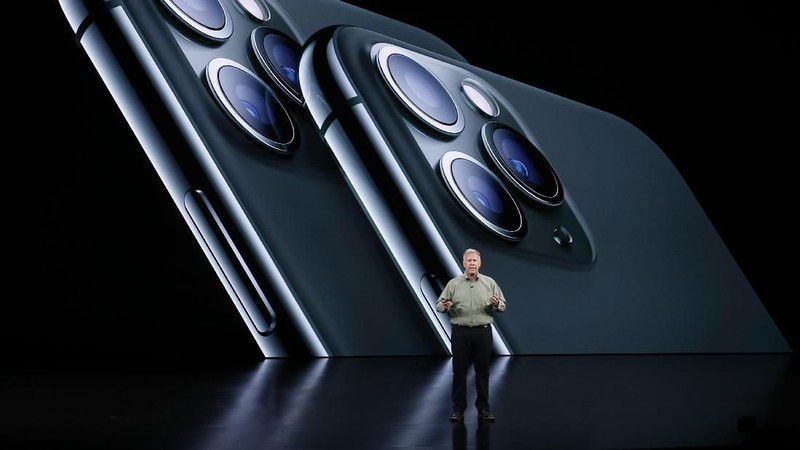 Apple Event tahun ini memperlihatkan berbagai produk baru dari Apple, seperti tiga model iPhone 11 yang mempunyai dua sampai tiga kamera belakang.