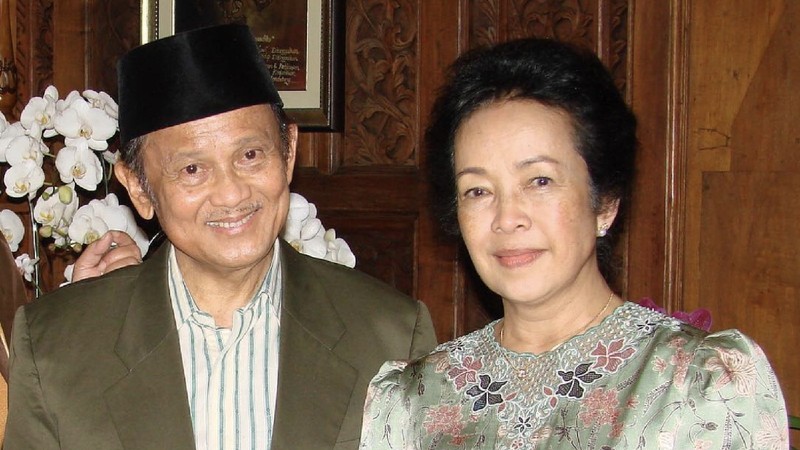 Presiden RI ke-3, BJ Habibie meninggal dunia di usia 83 tahun, begini perjalanan hidupnya.