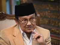 Kibarkan Bendera Setengah Tiang 3 Hari ke Depan