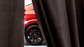 Sebuah mobil misterius akan menggoda pengunjung Frankfurt Auto Show 2019 di Jerman mulai 10-22 September. (AP Photo/Michael Probst)