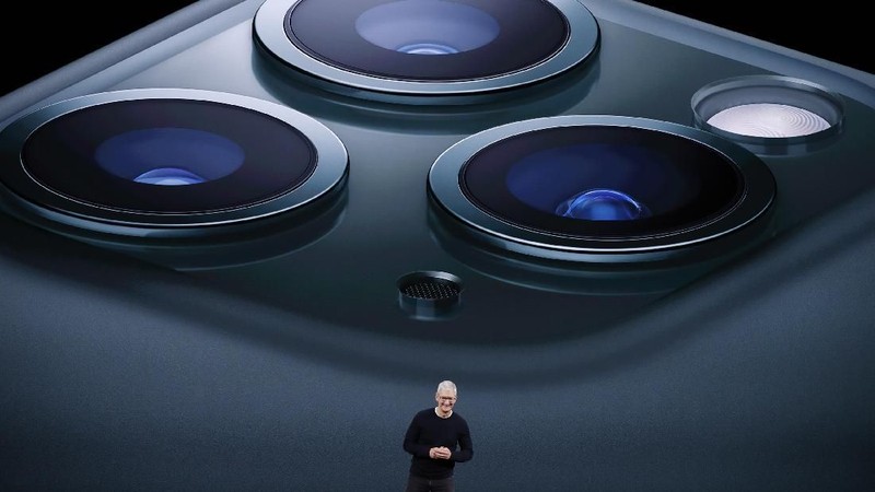 Apple Event tahun ini memperlihatkan berbagai produk baru dari Apple, seperti tiga model iPhone 11 yang mempunyai dua sampai tiga kamera belakang.