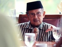 Jokowi: Innalillahi, Pak Habibie Wafat 18.05 WIB