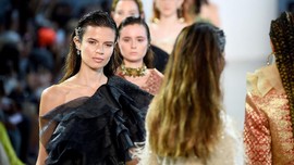 'Oleh-oleh' Desainer Indonesia dari New York Fashion Week