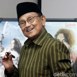 Putra Kedua Sebut BJ Habibie Tutup Usia Karena Gagal Jantung