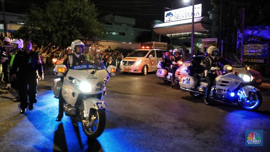 Habibie meninggal dunia pada Rabu (11/9) pukul 18.05 WIB di RSPAD Gatot Soebroto. Kabar meninggal ini disampaikan putranya, Thareq Kemal.